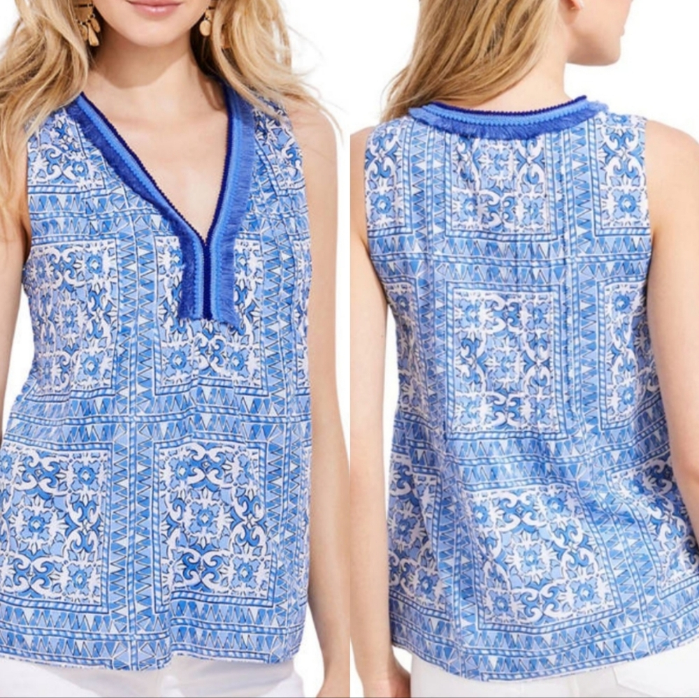 Vineyard Vines Women's Scarf Print Pintuck Top Size L